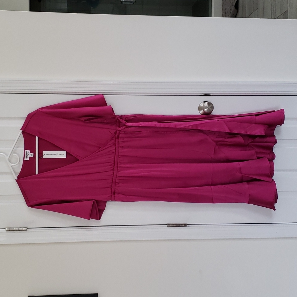 Caralyn Mirand pink dress